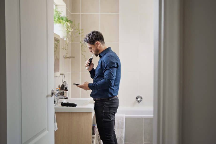 3 Key Benefits of an Electric Toothbrush